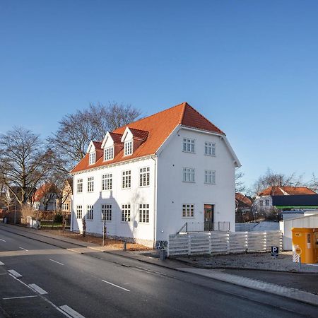 Aday - 2 Bedroom Apartment With Patio Aalborg Extérieur photo