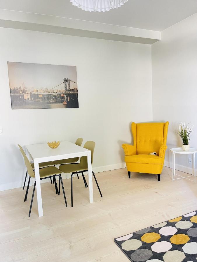 Aday - 2 Bedroom Apartment With Patio Aalborg Extérieur photo